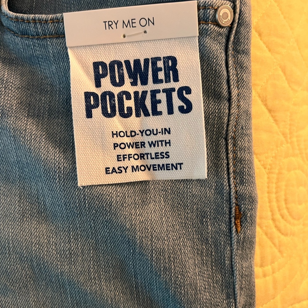 Code Bleu Light Blue Denim Shorts - Picture 5 of 6